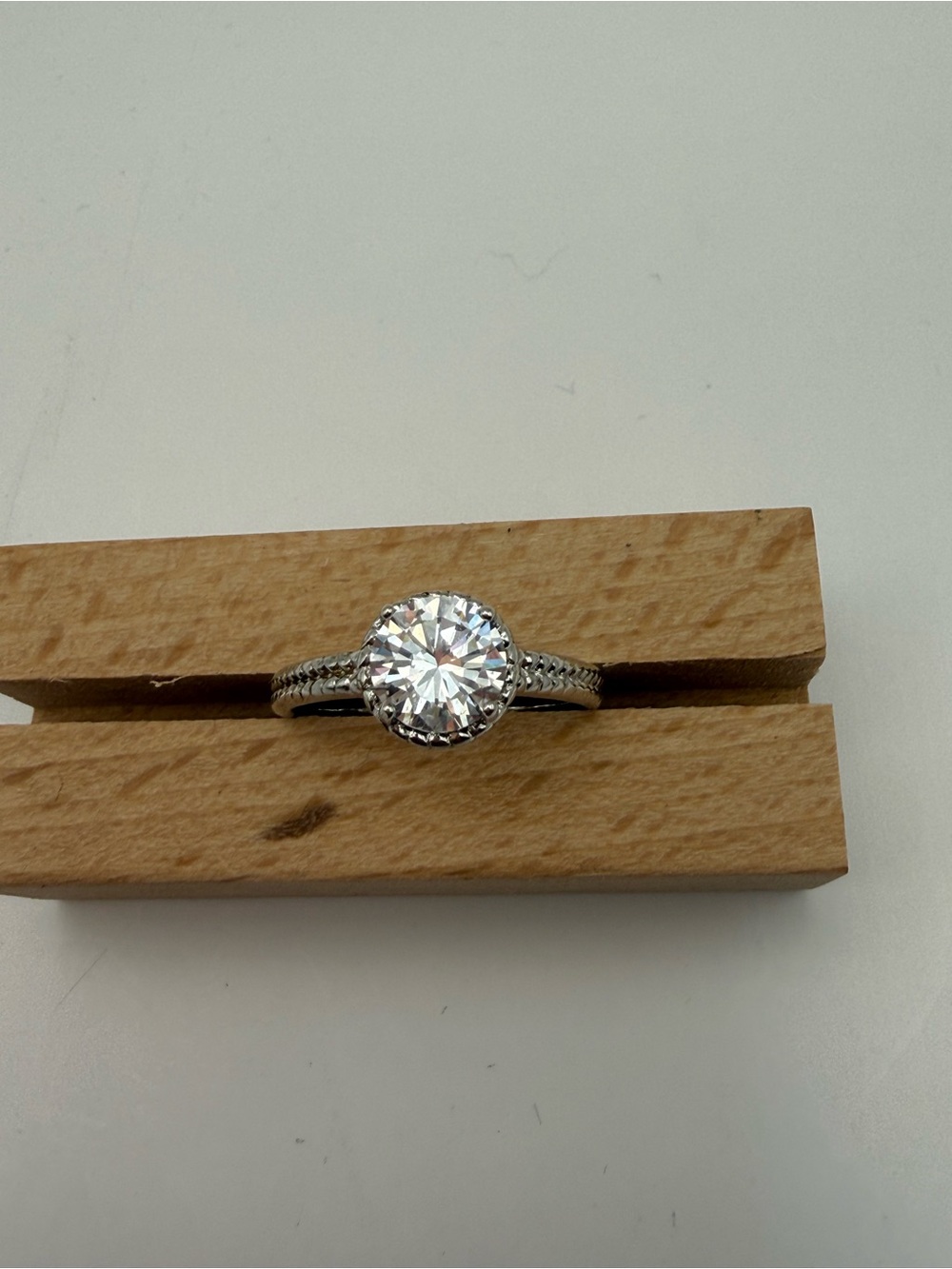 Round Clear Solitaire Ring Silver Tone Size 8.5-9